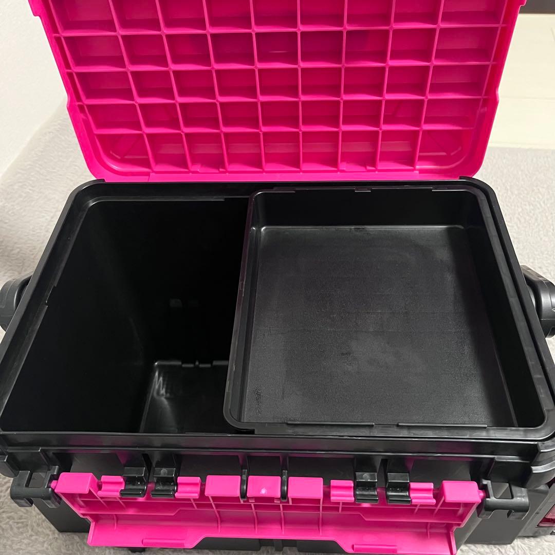 【専用】ダイワ DAIWA 紅牙 タックルボックス　リール　ルアー　ブラックバス