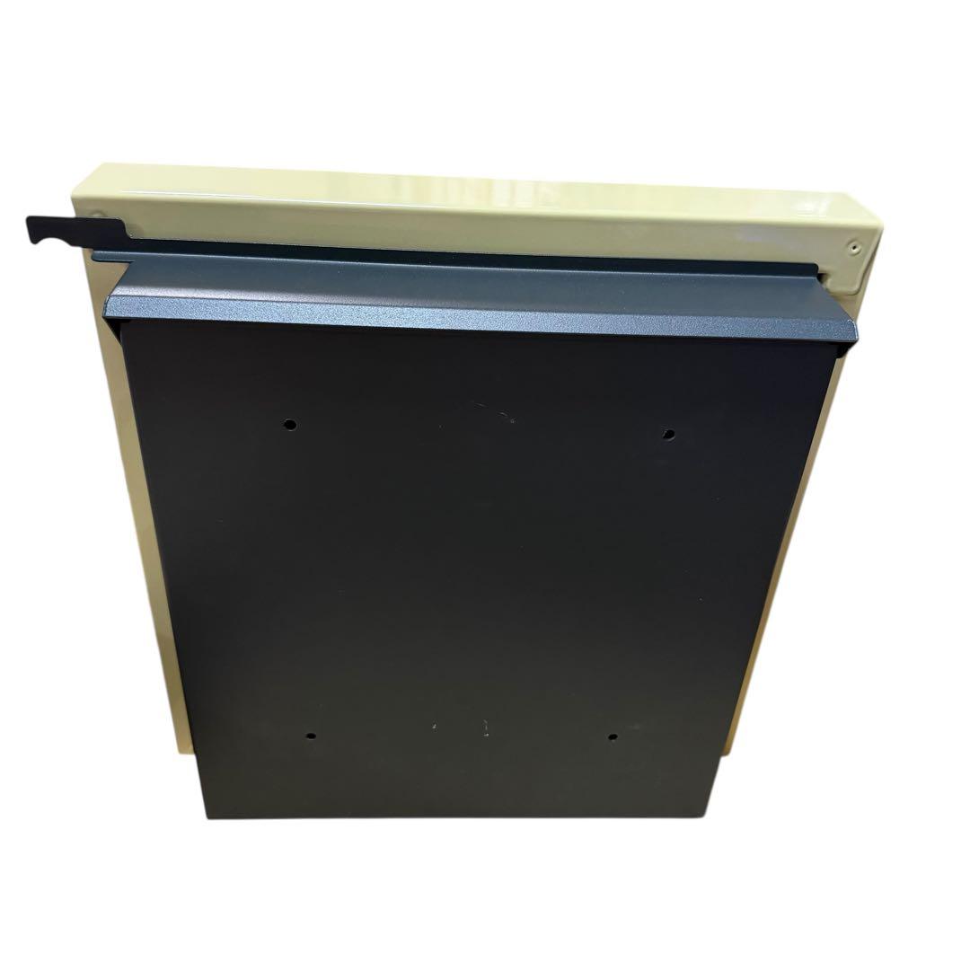 ドイツ製 Serafini 高級 メールボックス 鍵付き 未使用品 アイボリー