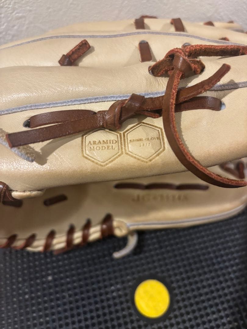 ジュンケイ アラミドモデル　硬式外野用グラブ 中古品