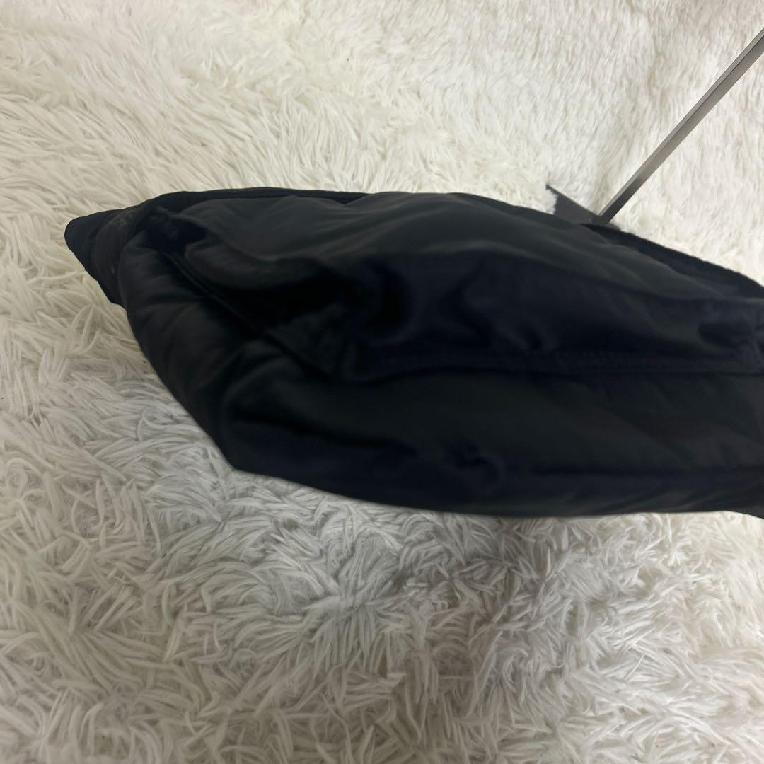 ✨極美品✨ポーター タンカー ショートヘルメットバッグ 黒 ナイロン A4収納