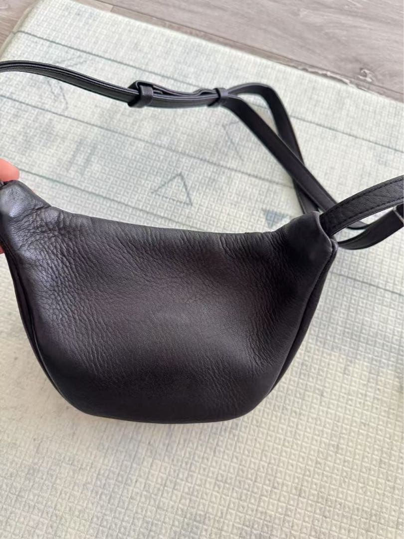 Aeta バッグ　ボディバッグ 大人気　入手困難