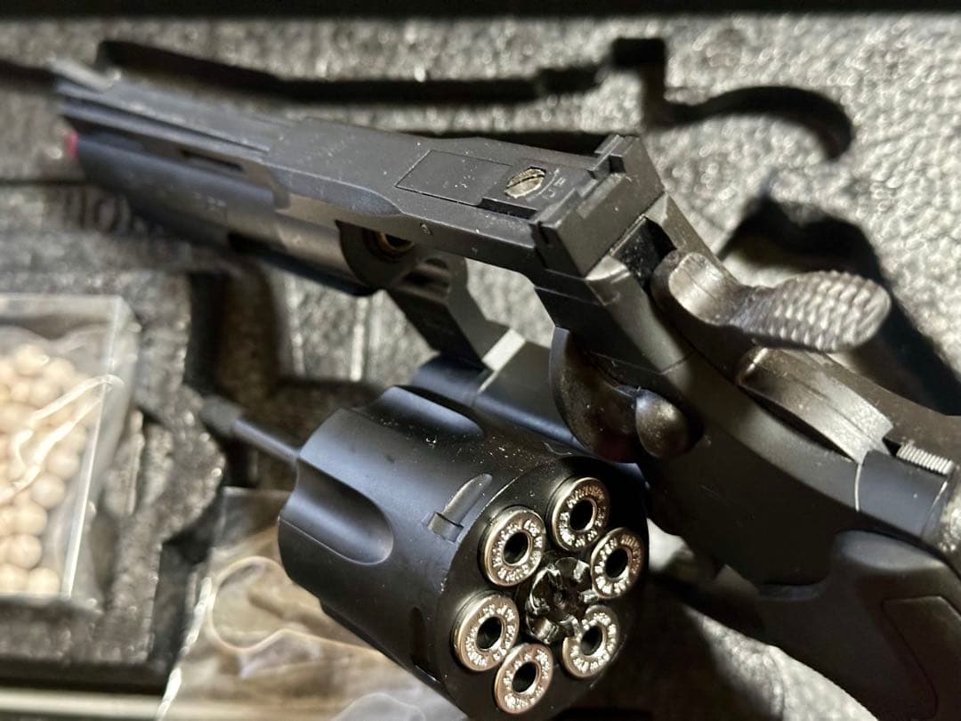 PYTHON 357 ガスガン 4インチ 東京マルイ HW ヘビーウエイト