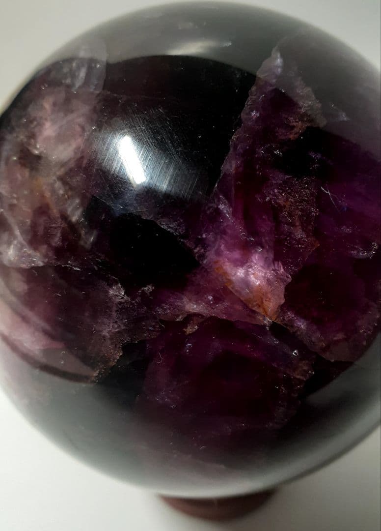 お値下げ！　紫色天然石　丸玉　直径8.7cm　重量1150g