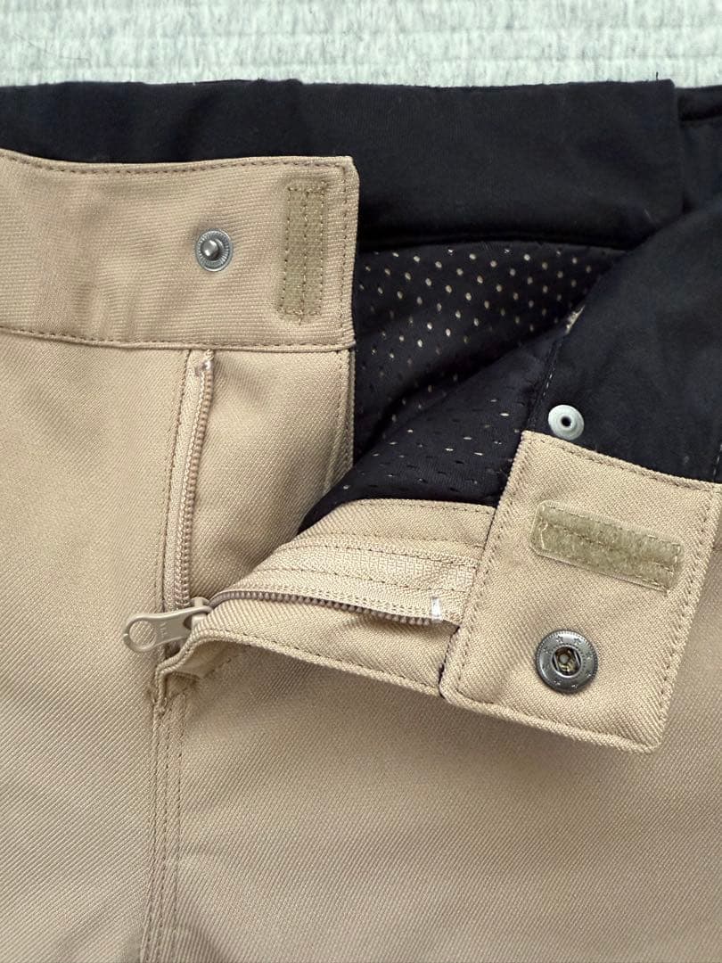 VOLCOM スノーボードパンツ