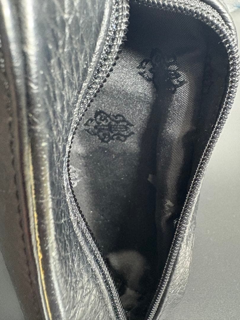 CHROME HEARTSアイウェア　劇渋　ブラック×ピンクのサングラス