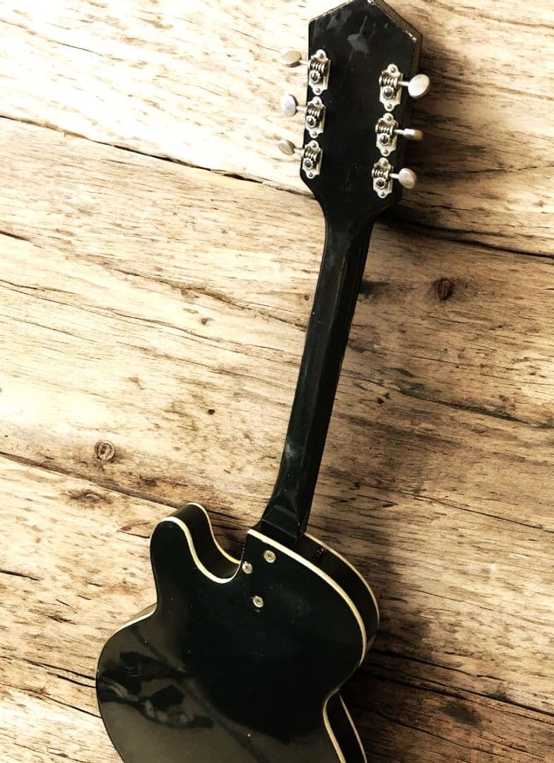 ⭐*♪様 【動画】Silver tone ビンテージ ギター セミアコ 62年製