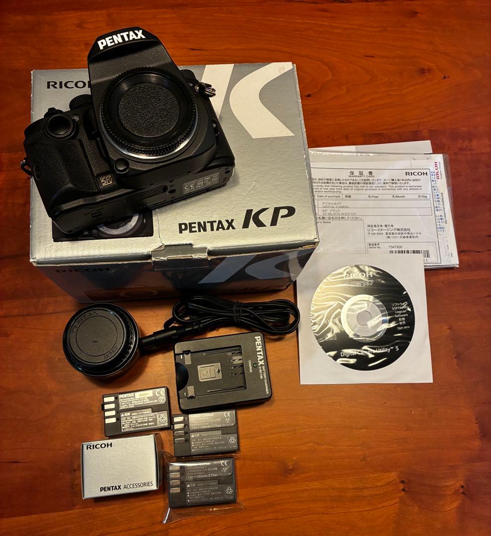 PENTAX KP デジタル一眼レフカメラ 本体とレンズ付き