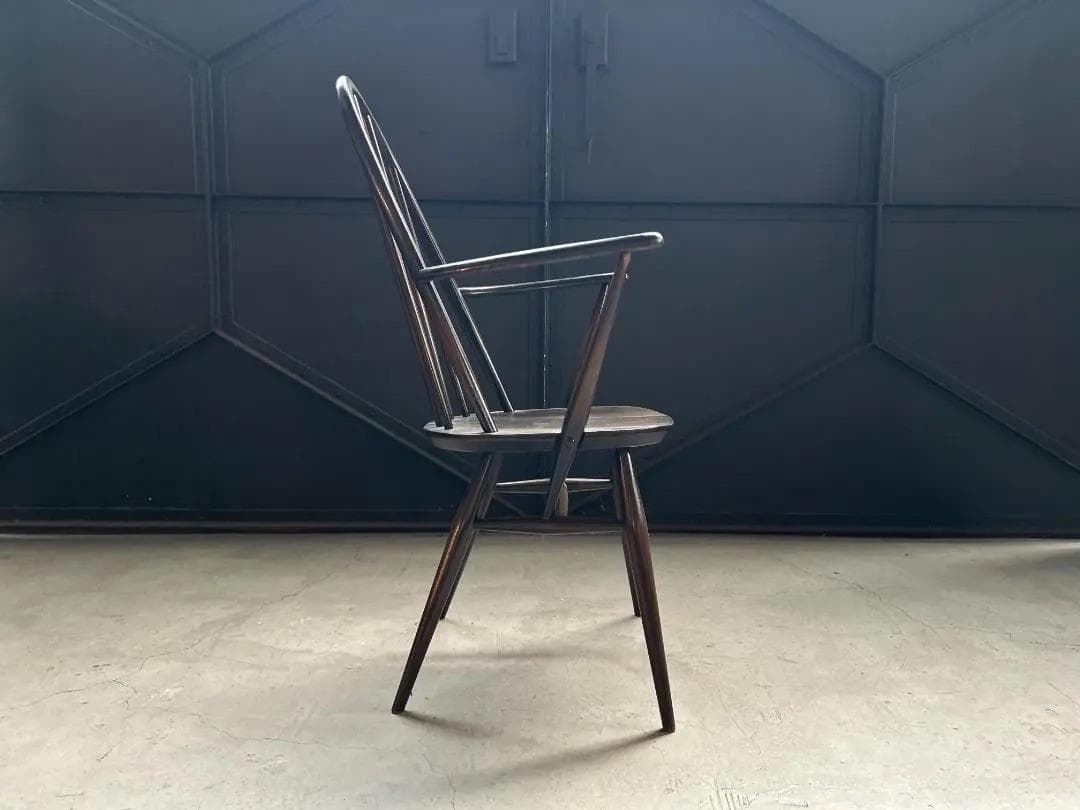 ERCOL / アーコール｜クエーカーアームチェア｜エルム材 ダークブラウン