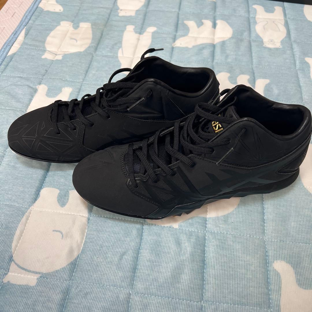 ま*す様 ASICS ブラック スパイクシューズ