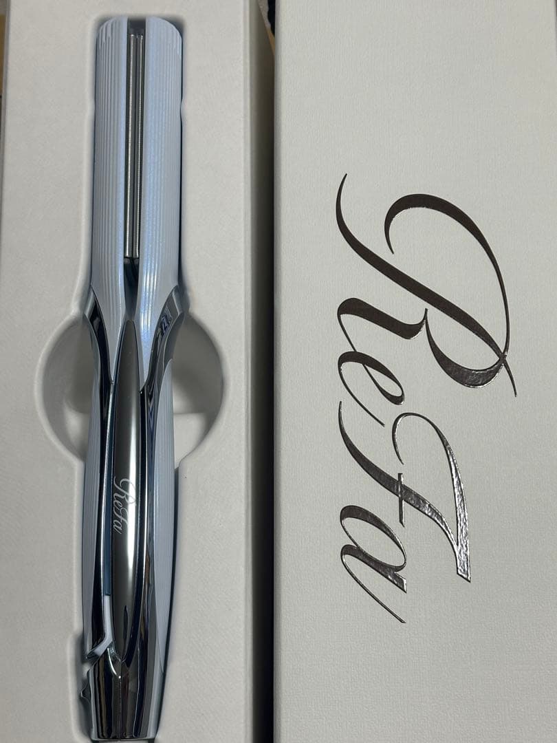 ReFa ストレートヘアアイロンプロ　ホワイト