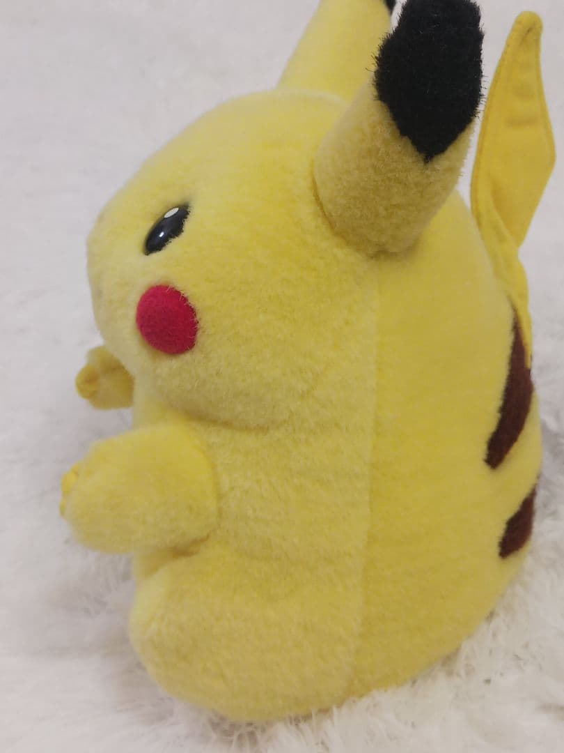 【美品】ポケモン　ピカチュウ ぬいぐるみ　当時物・初期　TOMY　23.5センチ