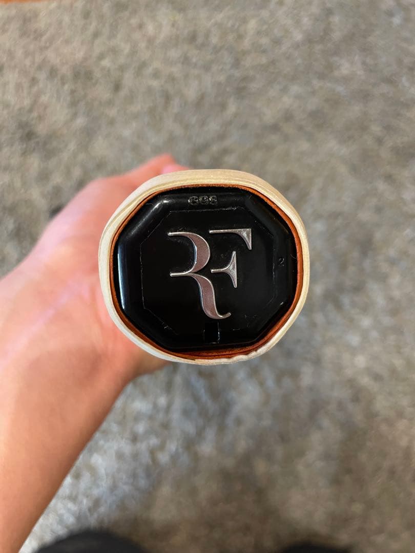 ラケット(硬式用) RFO1 FUTURE