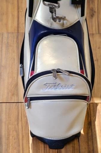 送料無料/美品　Titleist 高級エナメル大型キャディバッグトリコロール