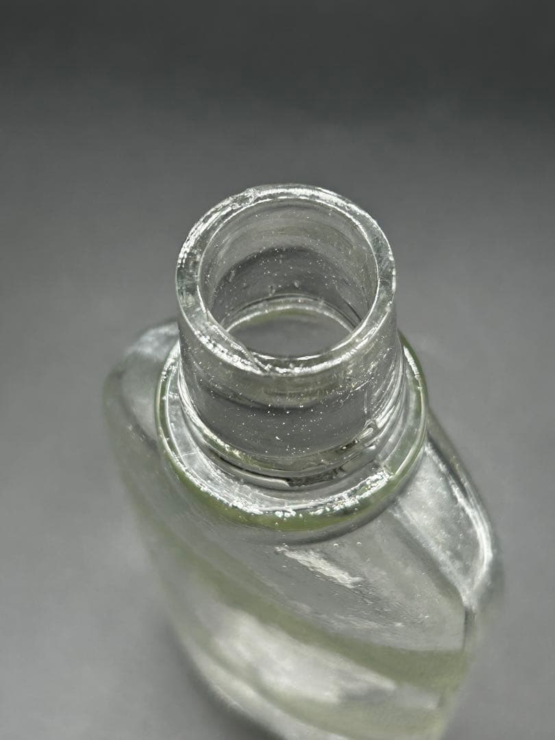 ハート模様　金平糖瓶　レトロ瓶　ガラス