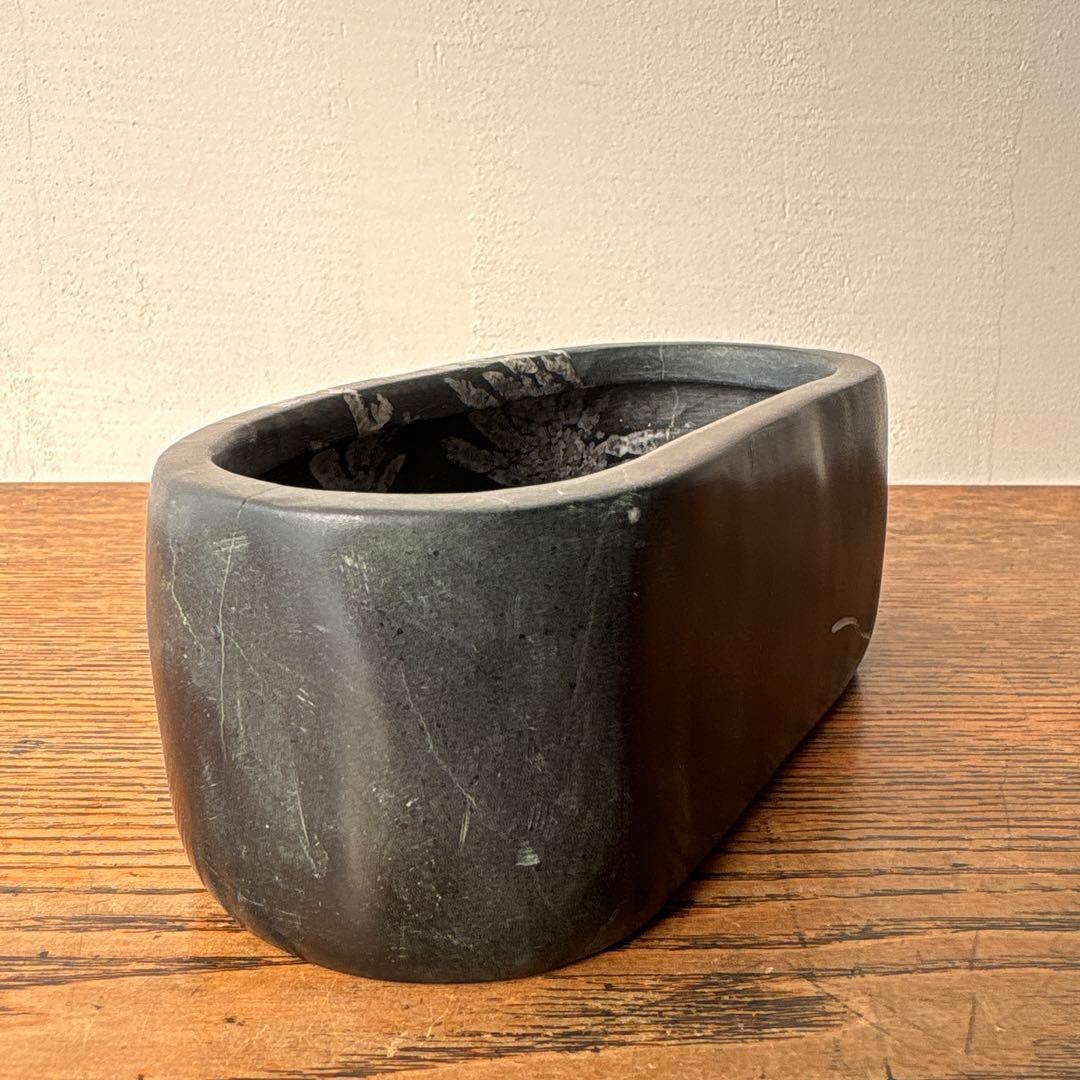 菊花石 鑑賞石 くり抜き 花器 水盤 いけばな 黒 茶花 レア 骨董 珍品