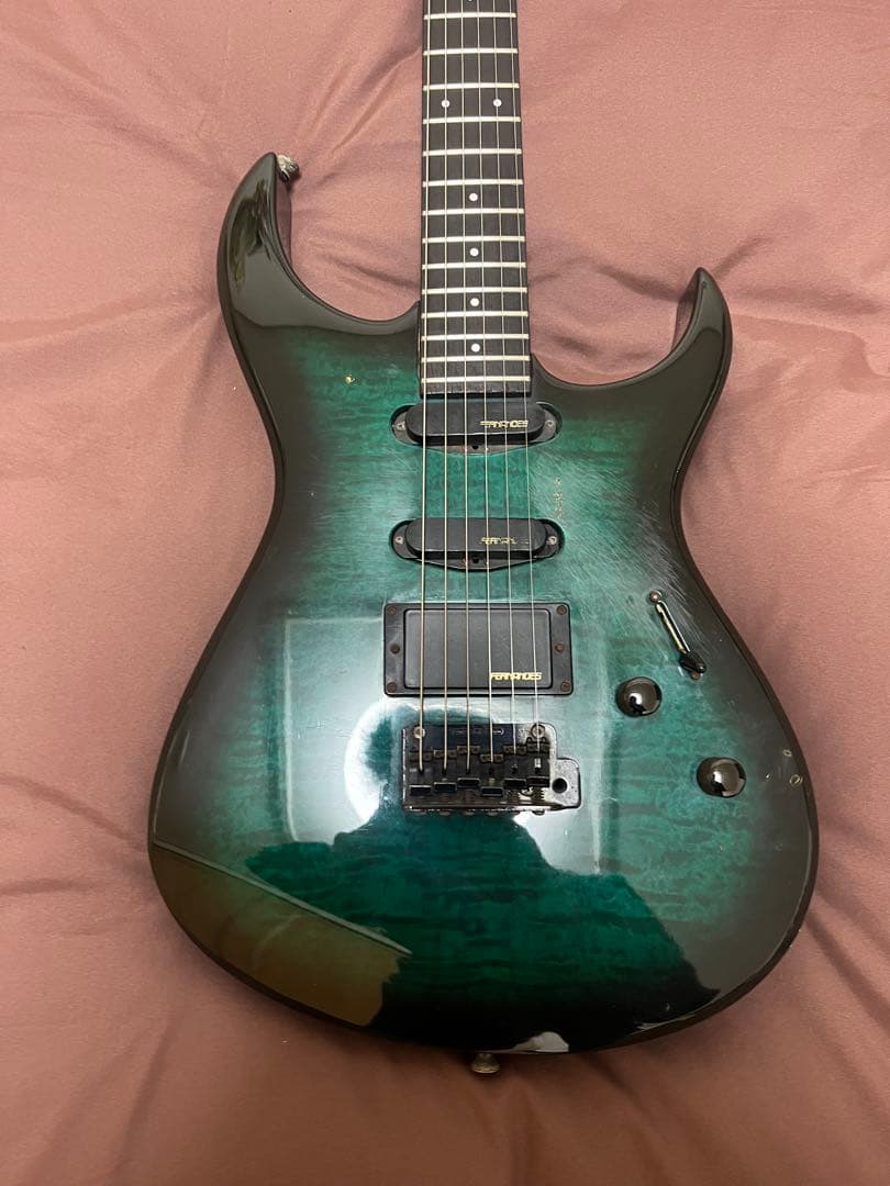 【調整済】Fernandes FGZ-400 エレキギター　SSH ストラト