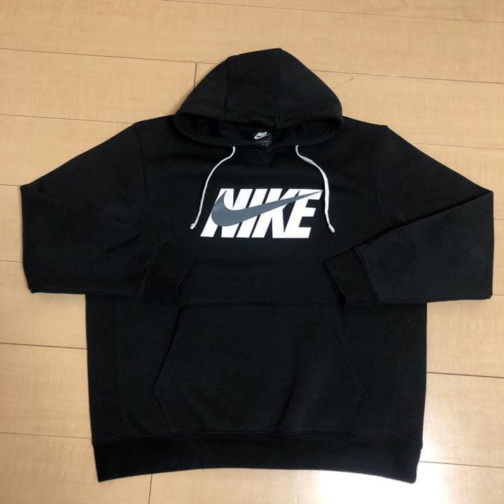 値下げ中　NIKEセットアップ　L (ブラック)