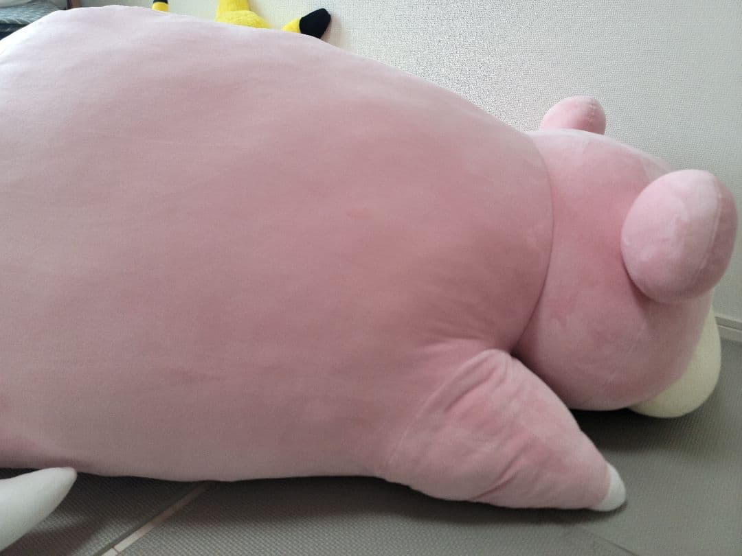 ぬいぐるみ　等身大ヤドン