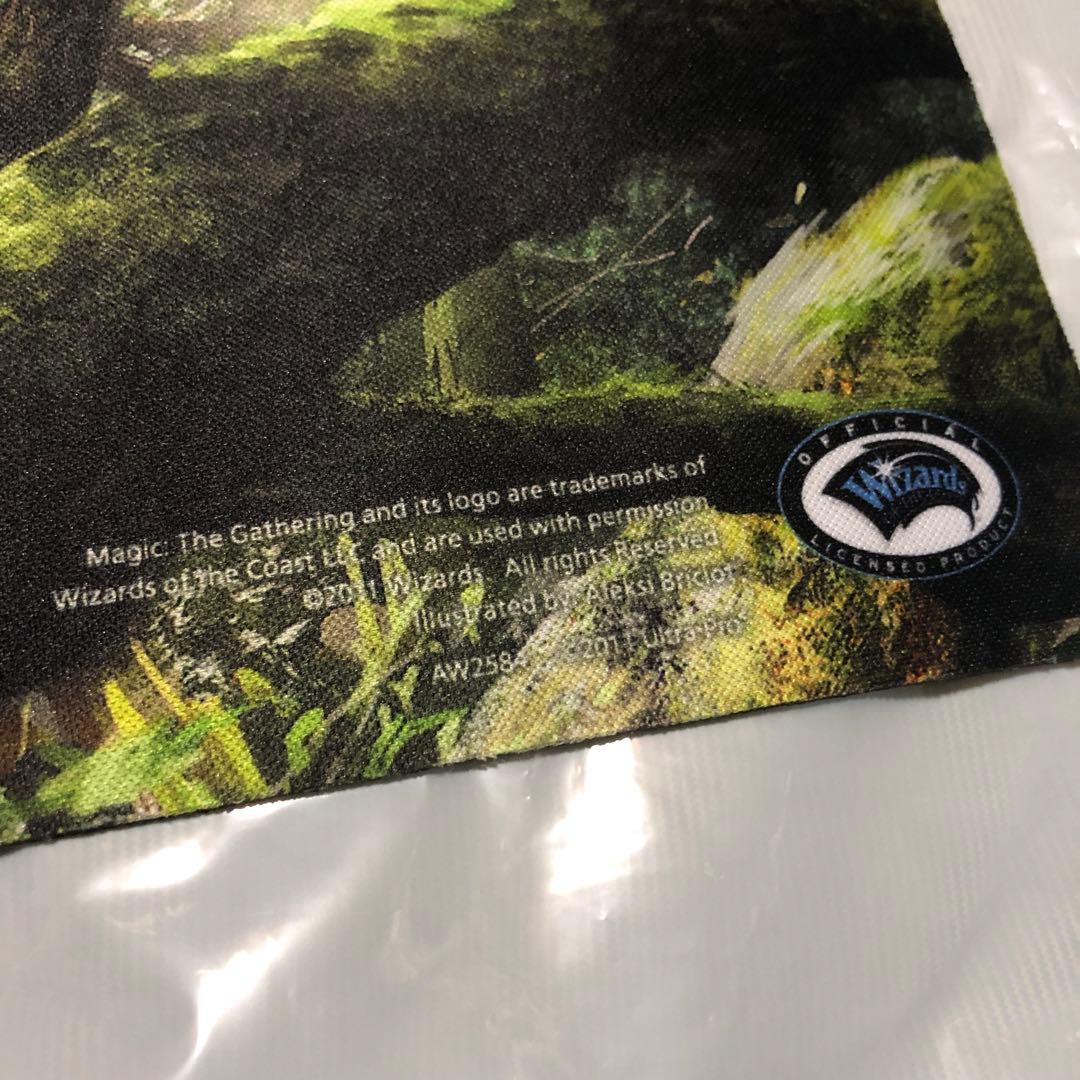 mtg プレイマット 原始のタイタン