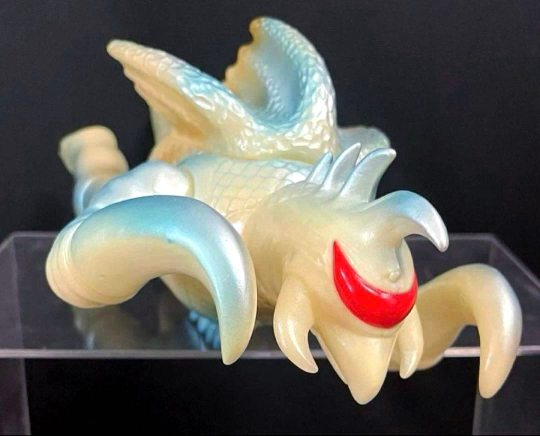 希少■ マルサン ガイガン 飛行形態 蓄光 ソフビ / 東宝