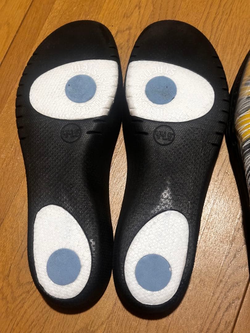 シューズ(男性用) Serious Player Only PLAYER 1 PLUS SKETCH