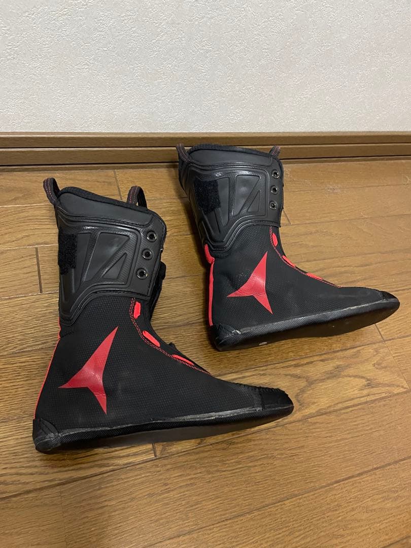 ATOMIC REDSTER WORLD CUP130アトミック　スキーブーツ