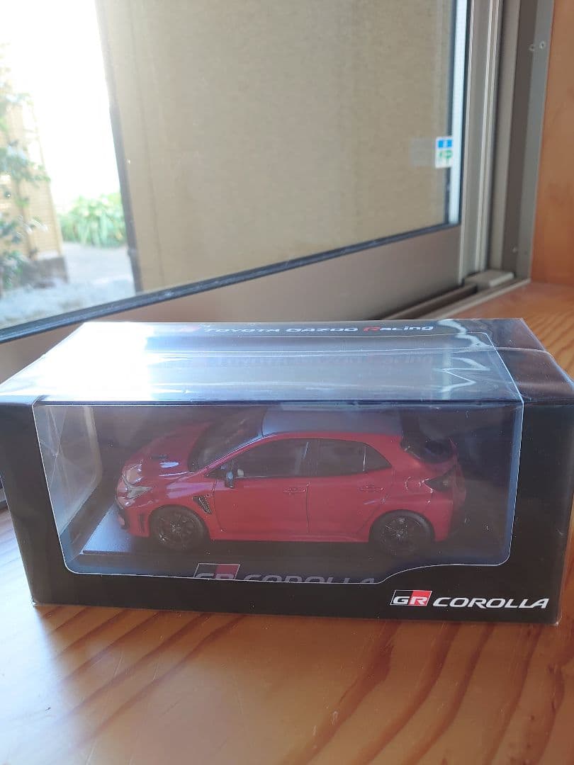 トヨタ　GRカローラ　エモーショナルレッドⅡ