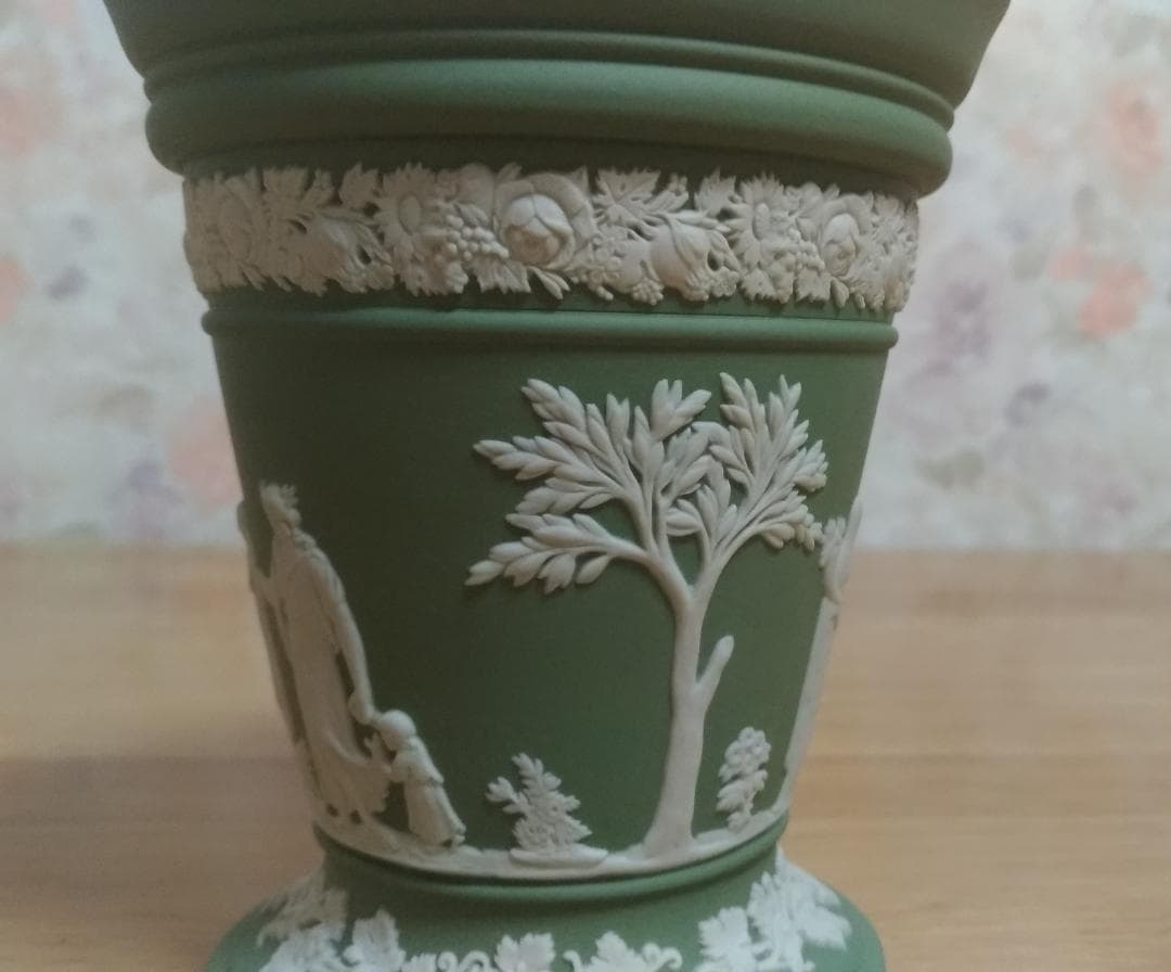 ★ウエッジウッド　ジャスパー　セージグリーン　花瓶　香炉★
