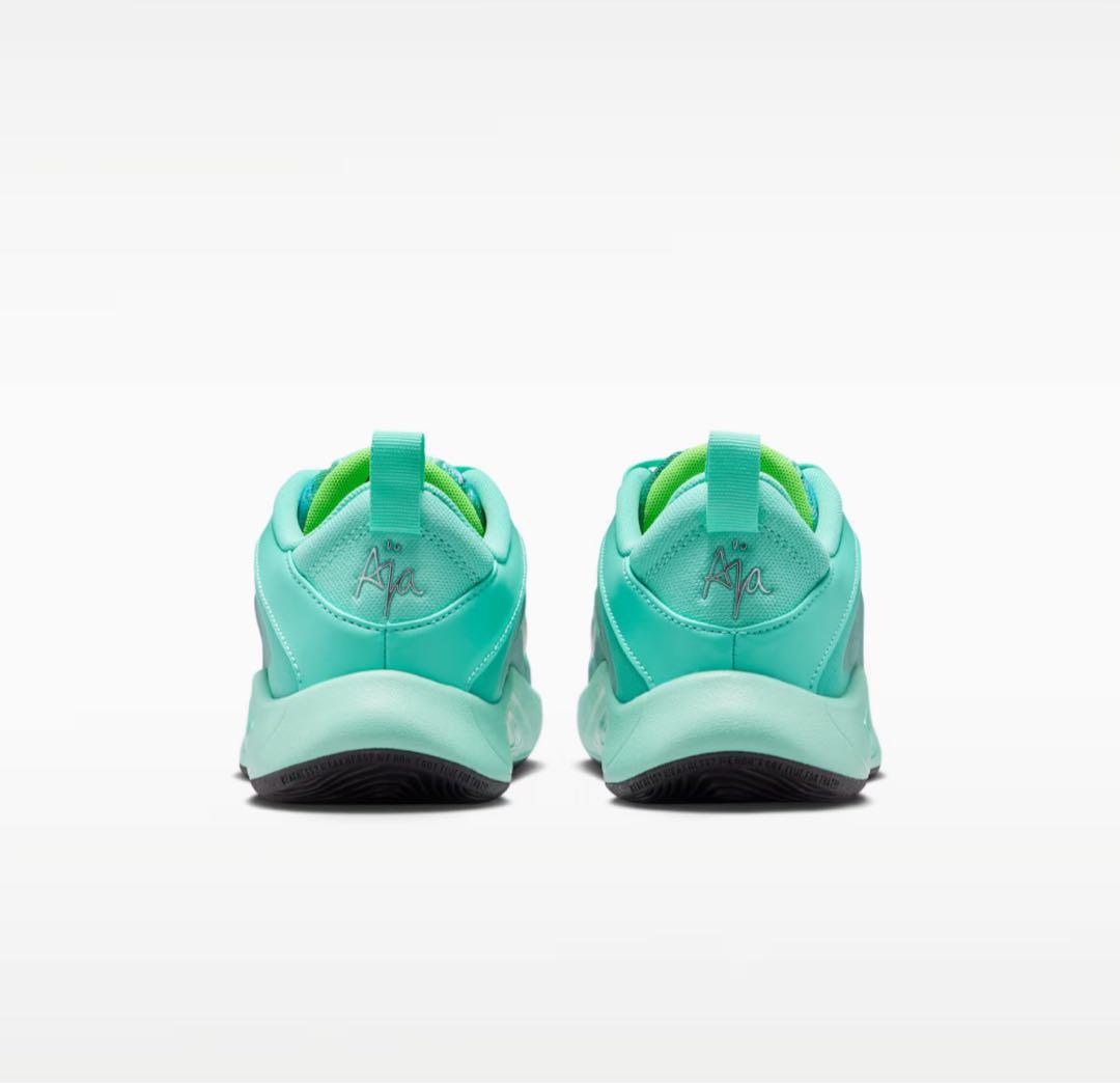 A'Oneエイジャ ウィルソン ジュニア バスケットボールシューズ 21.5cm