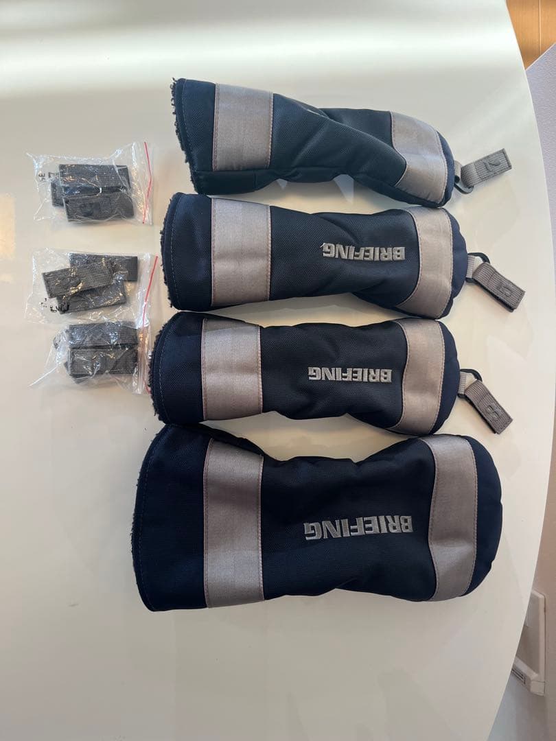 BRIEFINGキャディーバック 25周年限定品 各ヘッドカバー.カートバック付