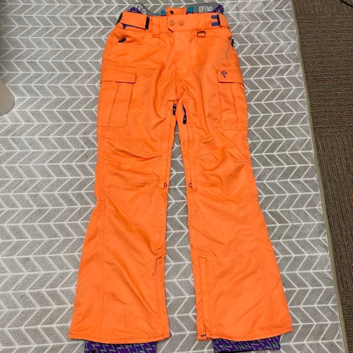 【シーズン前値下げ】スノーボード ウェア パンツ　dimito