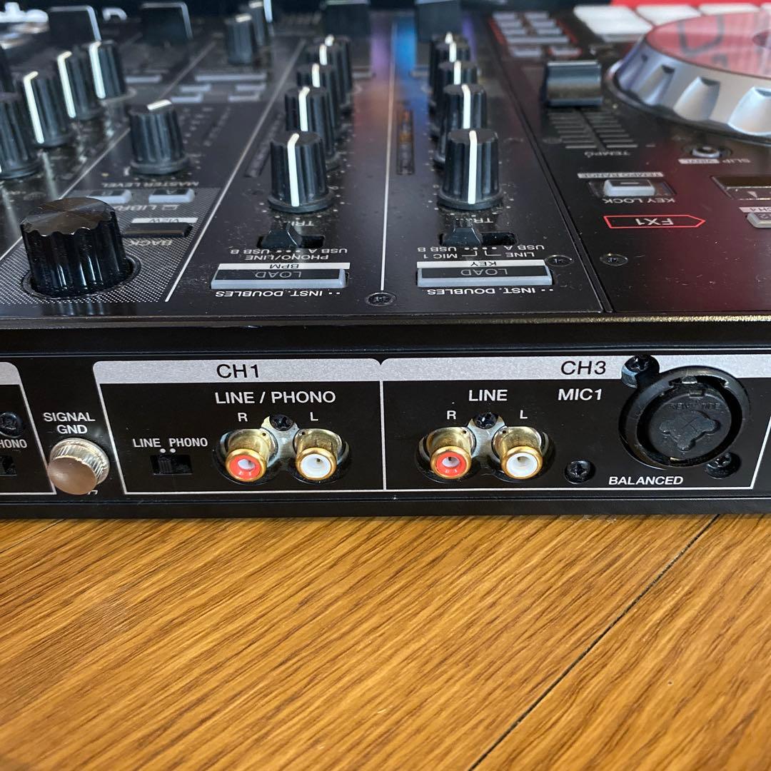 Pioneer DJ DDJ-SX3 コントローラー