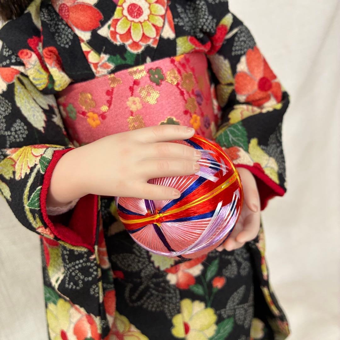 三輪輝子　市松人形