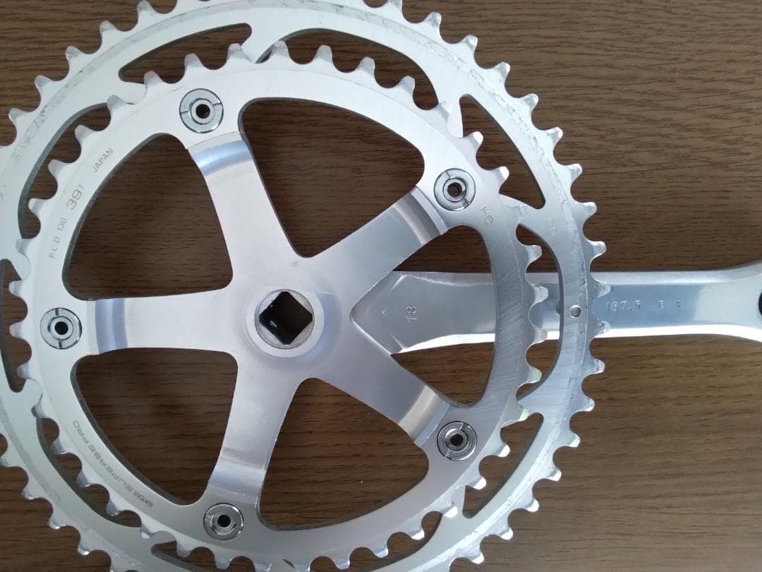 シマノデュラエースクランクセット　167.5mm 50-39T