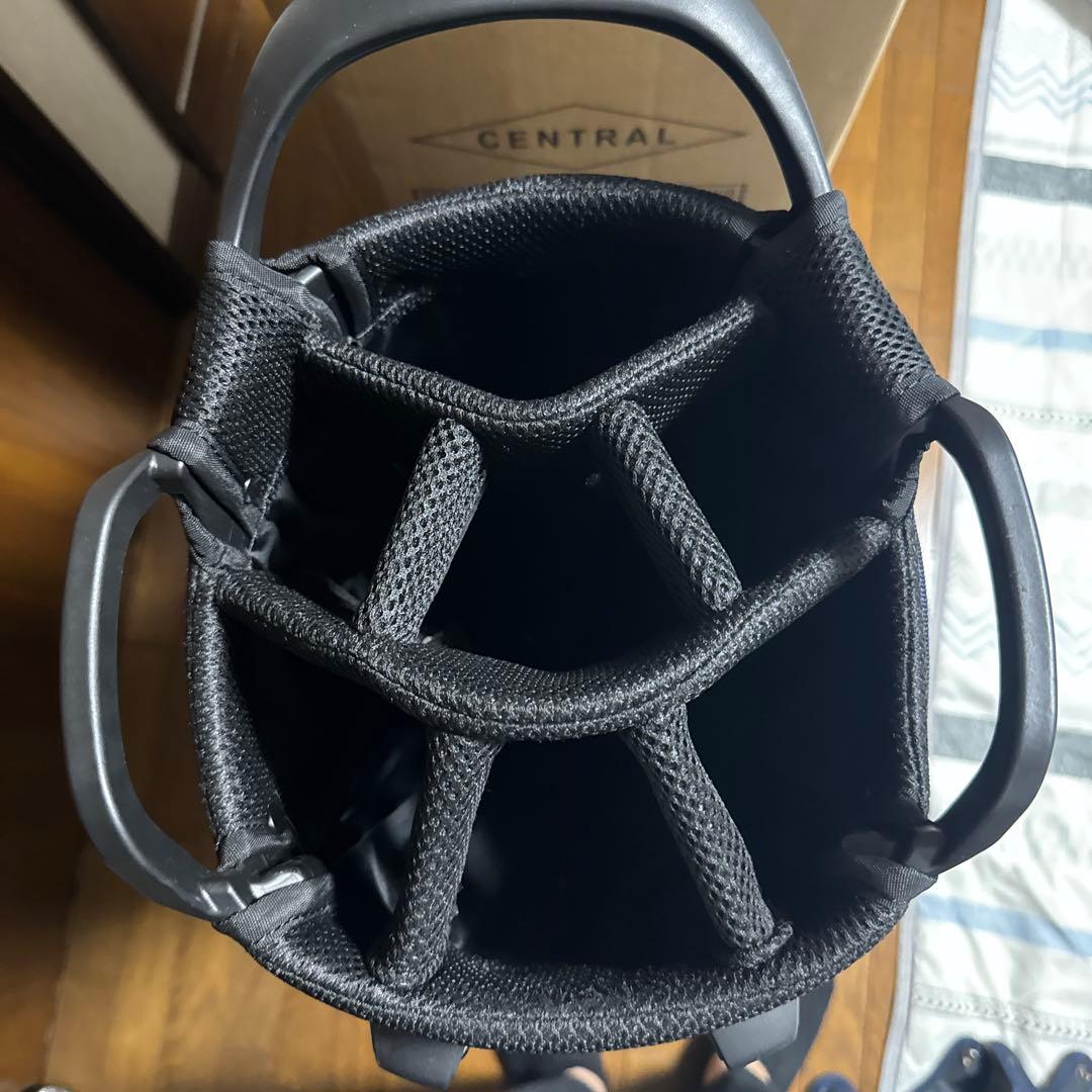 ZERO HALLIBURTON ネイビー キャディバッグ　スタンド式