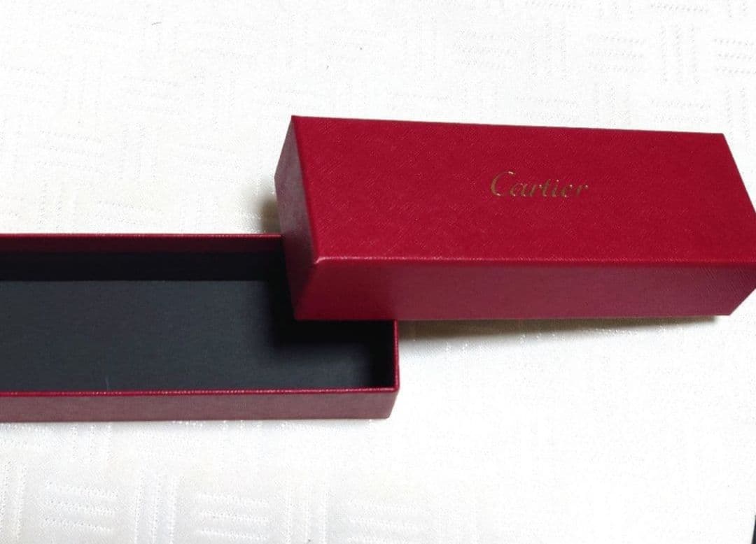 カルティエメガネケース カルティエサングラス箱【新品未使用☆フルセット】