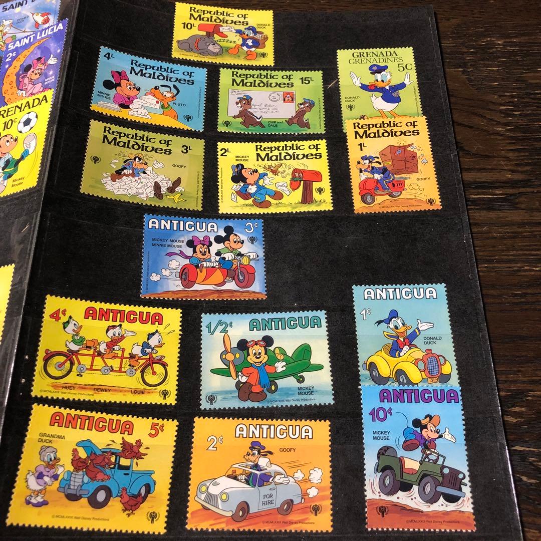 ディズニー　他　外国切手　157枚