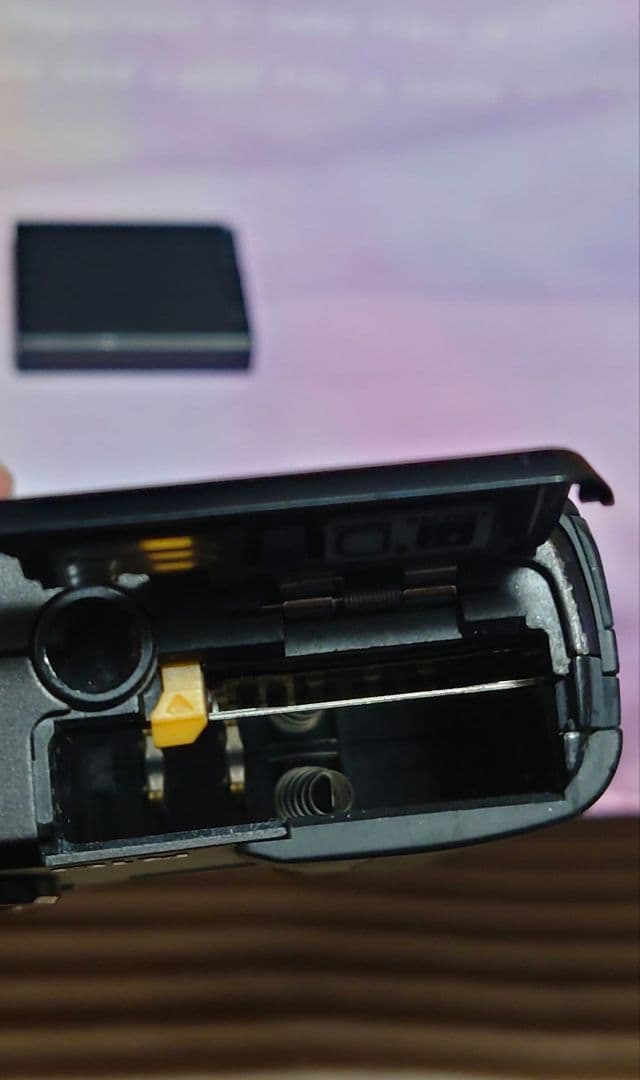 RICOH R10 コンパクトデジタルカメラ ブラック