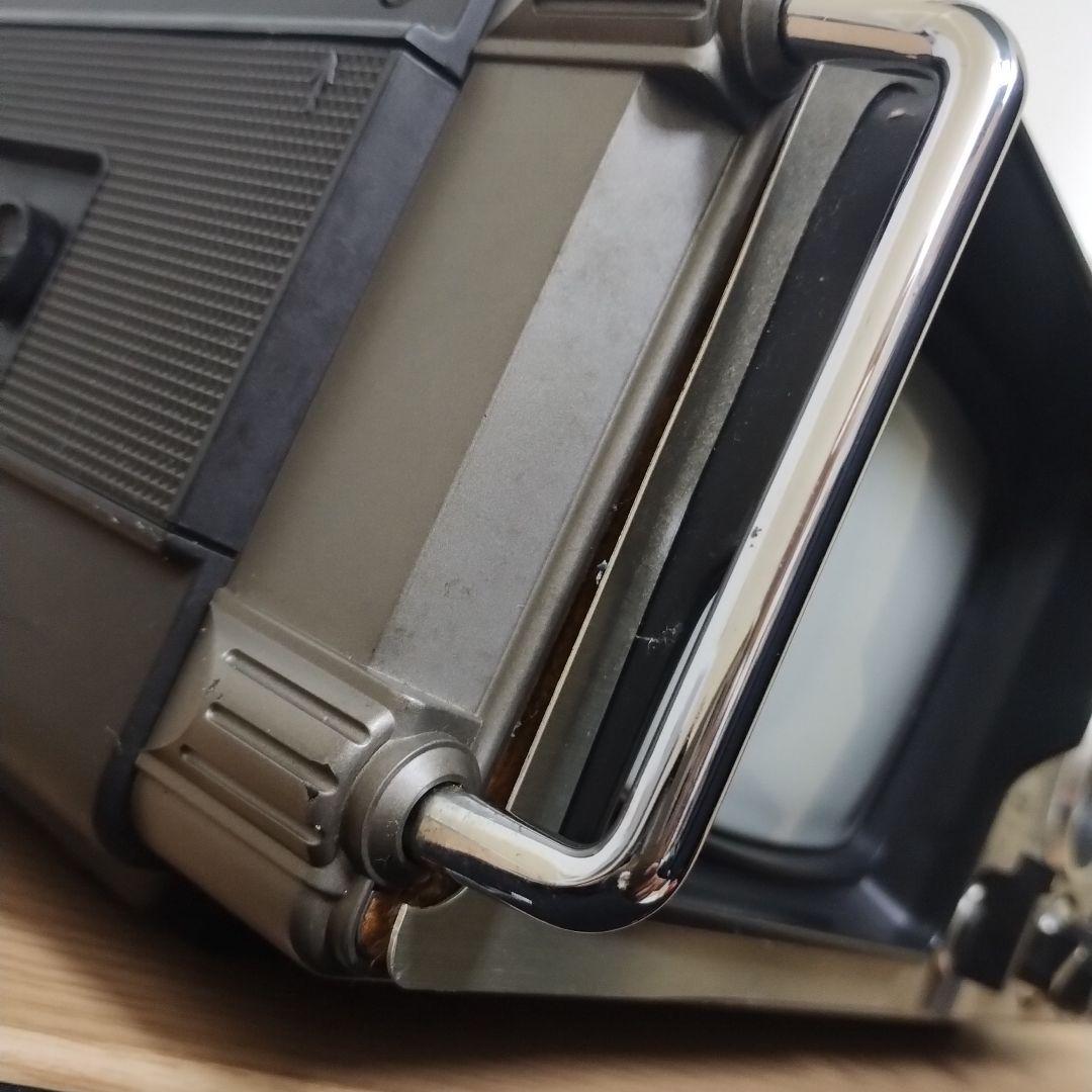 d*7様 National TV-Radio-Cassette Recorder