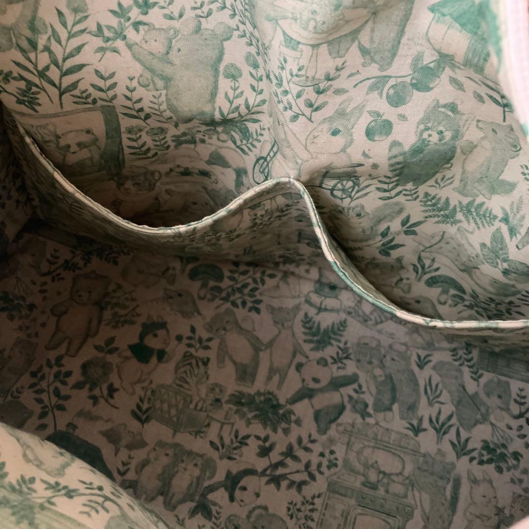 特大　ボストンバッグ　おとぎの国の猫と仲間たち