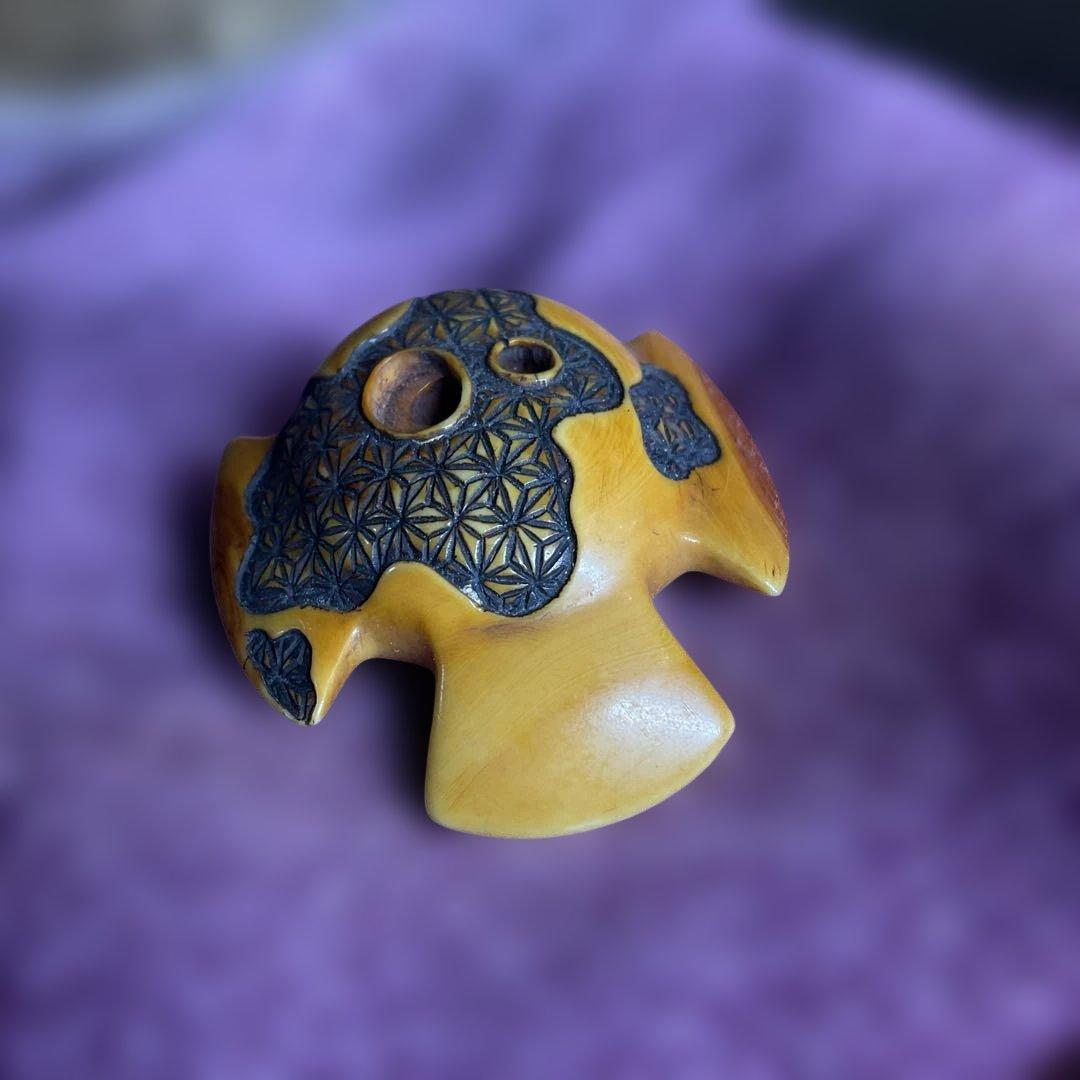 鳥型根付　　時代　　彫刻　骨董　古道具　　緒締　約4✖️4センチ