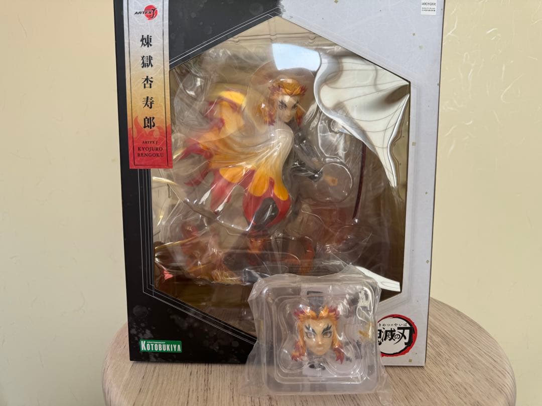 コトブキヤ ARTFX J 鬼滅の刃 煉獄杏寿郎 1/8フィギュア