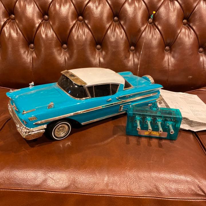 シボレーインパラ58年　ローライダー　ホッピング　カスタム　アメ車