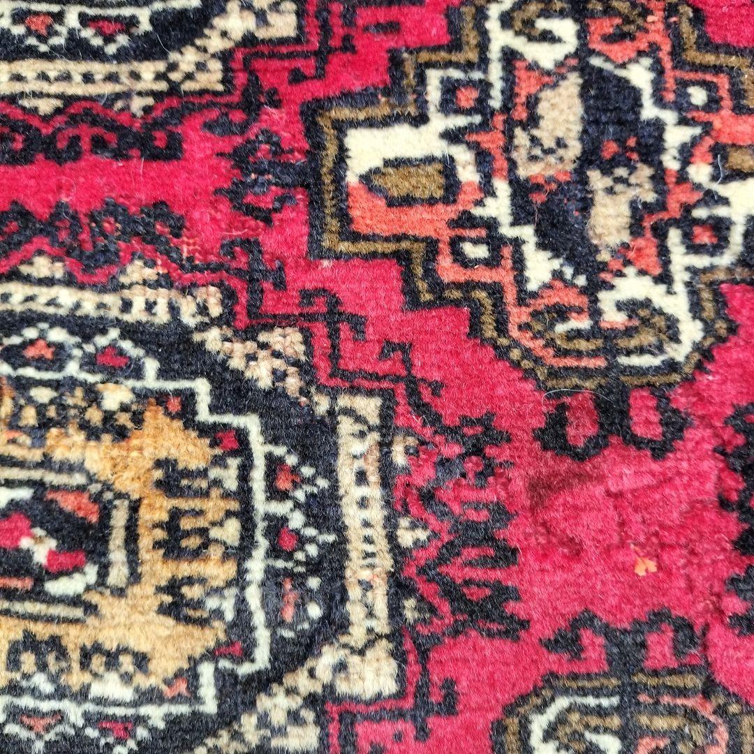 ※最終値下げ￥45,000→￥40,000【訳あり格安出品】ペルシャ絨毯