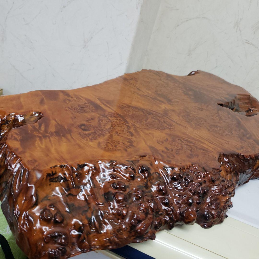 蔵出し特価　玉杢花台　花梨こぶ木製テーブル 自然な形状 光沢仕上げ