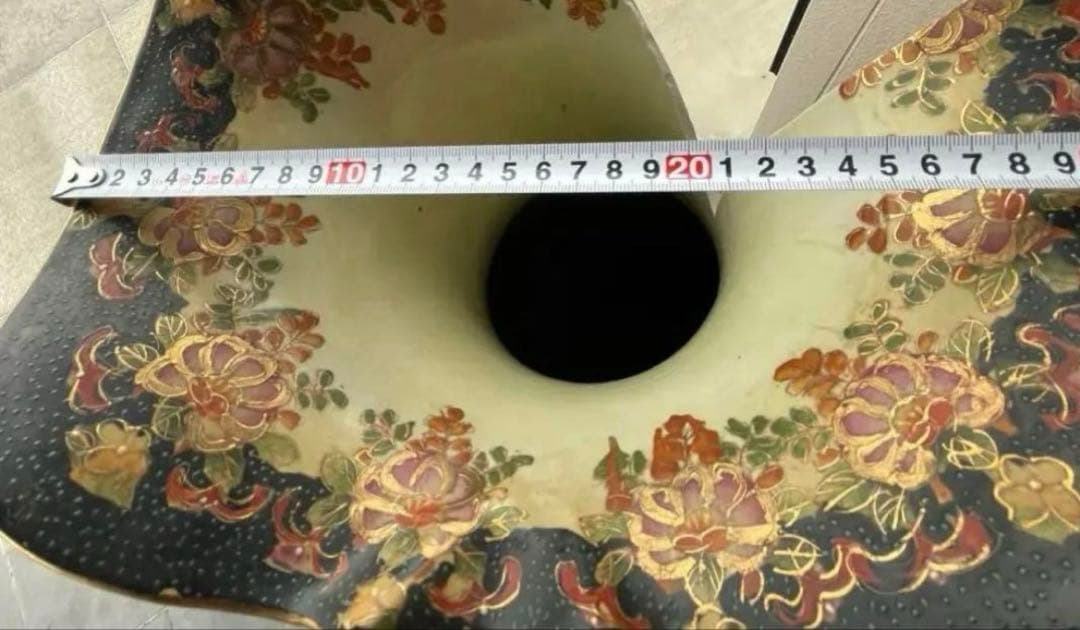 大きな薩摩焼の宮廷床花瓶 , 新年 セール‼️