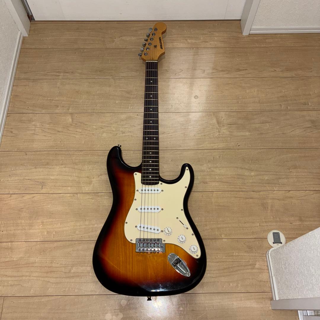 いい音です　selder ストラトキャスタータイプ　弦高調整済み　です