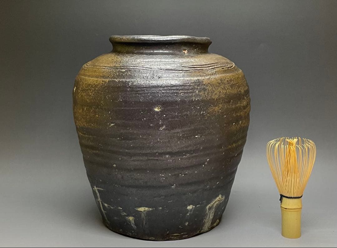 ヨシモ※プロフ必読※　古備前　室町末期　波状文壺　窯印有　w25w