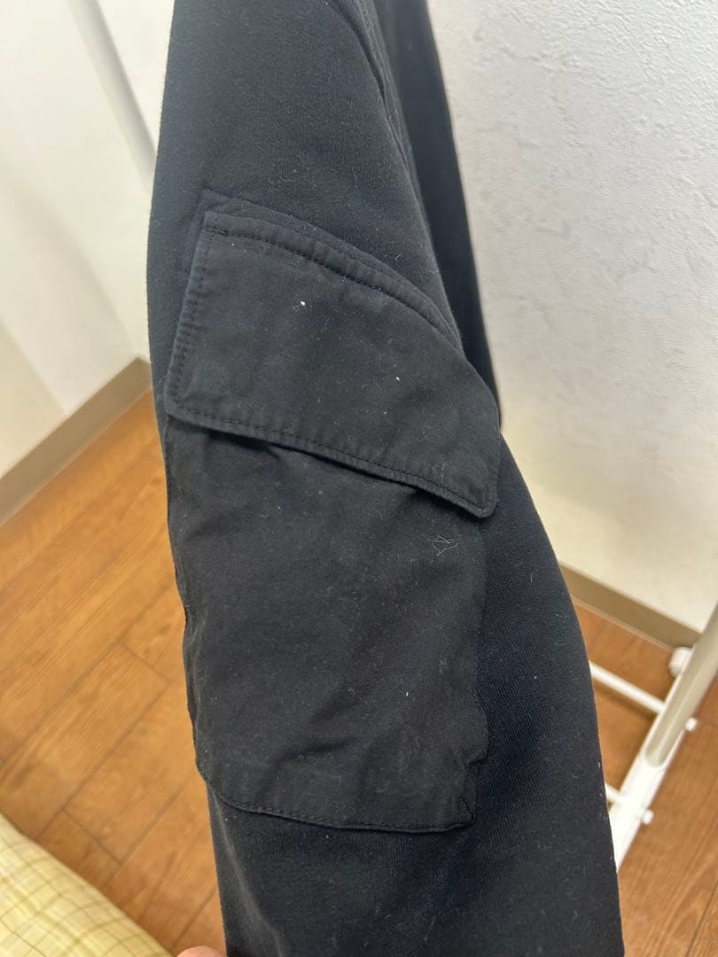 STONE  ブラック スウェットシャツ