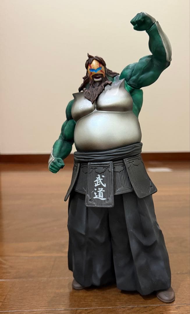 CCP ネプチューンキング　クロスボンバー　発光